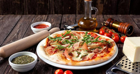 Pizza Gourmet con stoccafisso, olio al bergamotto e polvere d'arancia - Agricola Arangara